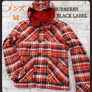 バーバリーブラックレーベル(BURBERRY BLACK LABEL)のバーバリーブラックレーベル　マウンテンパーカー　Ｍサイズ　レッド　チェック柄(マウンテンパーカー)