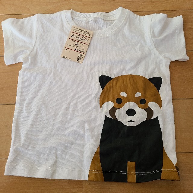MUJI (無印良品)(ムジルシリョウヒン)の無印良品　レッサーパンダのTシャツ キッズ/ベビー/マタニティのベビー服(~85cm)(Ｔシャツ)の商品写真