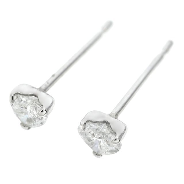 ハートダイヤモンド合計0.20ct】ハートダイヤのシンプルピアス Pt900