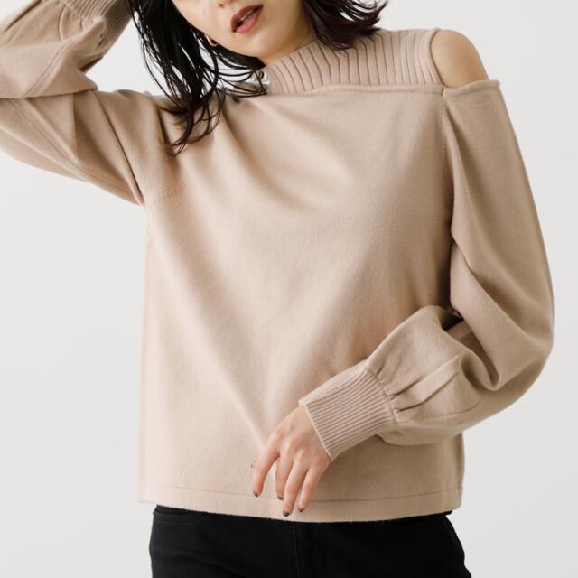 AZUL by moussy - フェイクレイヤードハイネックニットトップス 肩出し