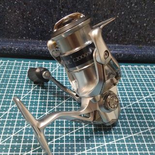 シマノ(SHIMANO)のシマノ　15ストラディックc2000s(リール)