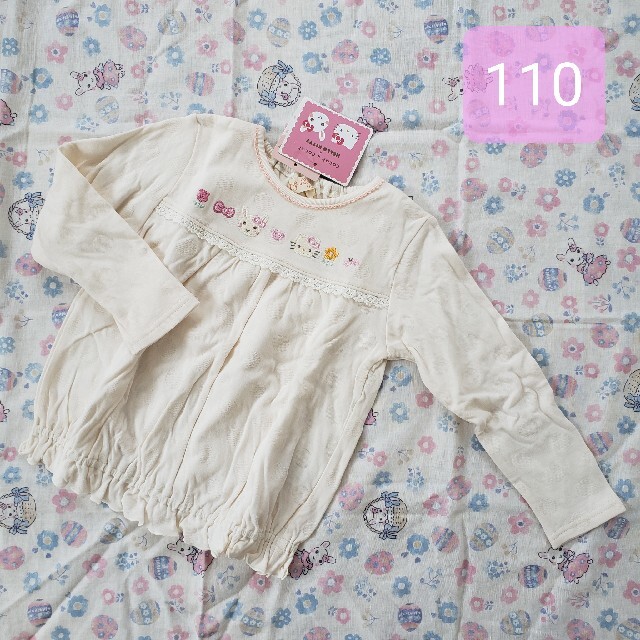 coeur a coeur(クーラクール)のcoeur a coeur　110　長袖Tシャツ キッズ/ベビー/マタニティのキッズ服女の子用(90cm~)(Tシャツ/カットソー)の商品写真