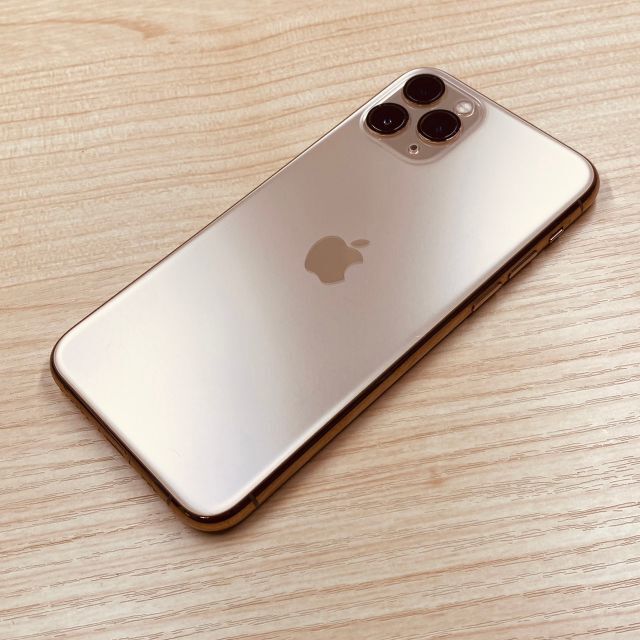 P7 iPhone11 Pro 64GB SIMフリー