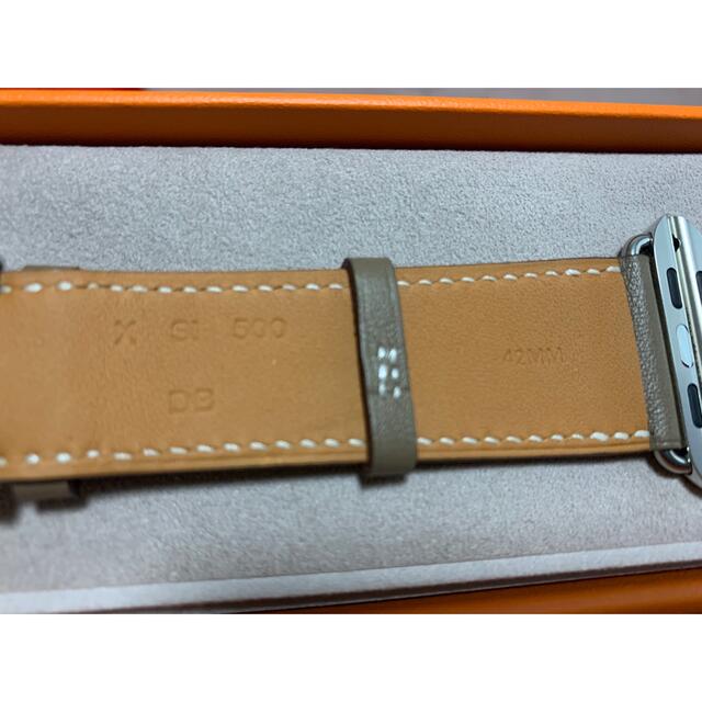 Hermes(エルメス)のアップルウォッチ HERMES エルメス ベルト エトゥープ メンズの時計(レザーベルト)の商品写真