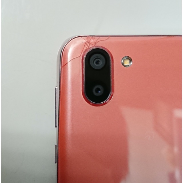 AQUOS - 12021a docomo AQUOS R2 SH-03K スマホ ピンクの通販 by AQUOS - 12021a docomo AQUOS R2 SH-03K スマホ ピンクの通販 by