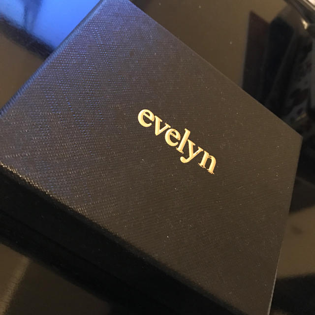 evelyn(エブリン)のevelyn ミニウォレット 財布 レディースのファッション小物(財布)の商品写真