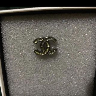 CHANEL 片耳　ピアス