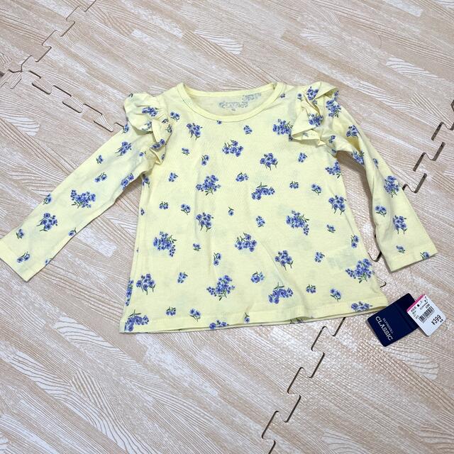 西松屋(ニシマツヤ)の新品　イエロー　花柄　トップス キッズ/ベビー/マタニティのキッズ服女の子用(90cm~)(Tシャツ/カットソー)の商品写真