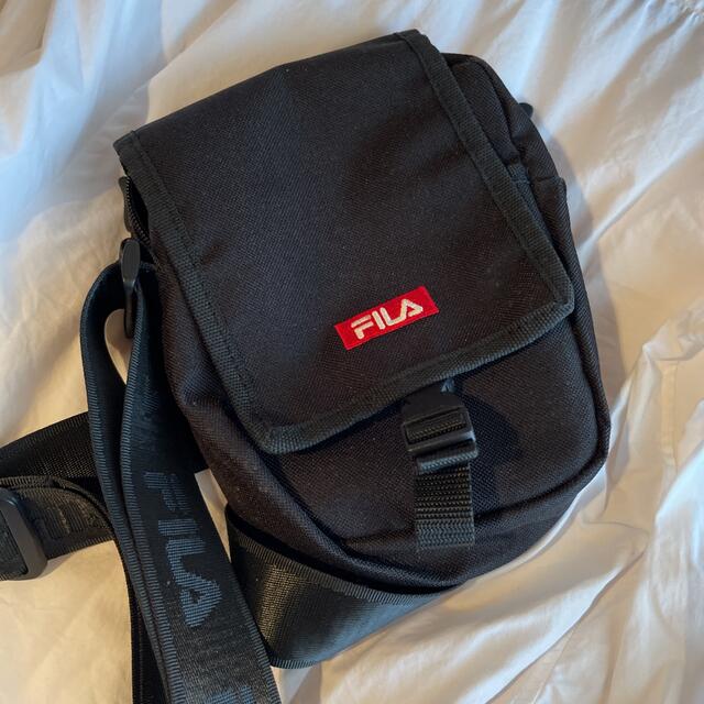 FILA(フィラ)のFila ショルダーバッグ メンズのバッグ(ショルダーバッグ)の商品写真