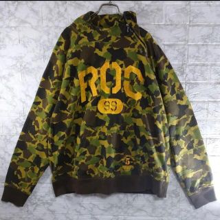 ロカウェア(Rocawear)のRoca wear カモ柄 ハーフジップパーカー(パーカー)