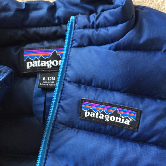 patagonia(パタゴニア)のパタゴニア ダウンベスト 6m〜12m キッズ/ベビー/マタニティのベビー服(~85cm)(ジャケット/コート)の商品写真