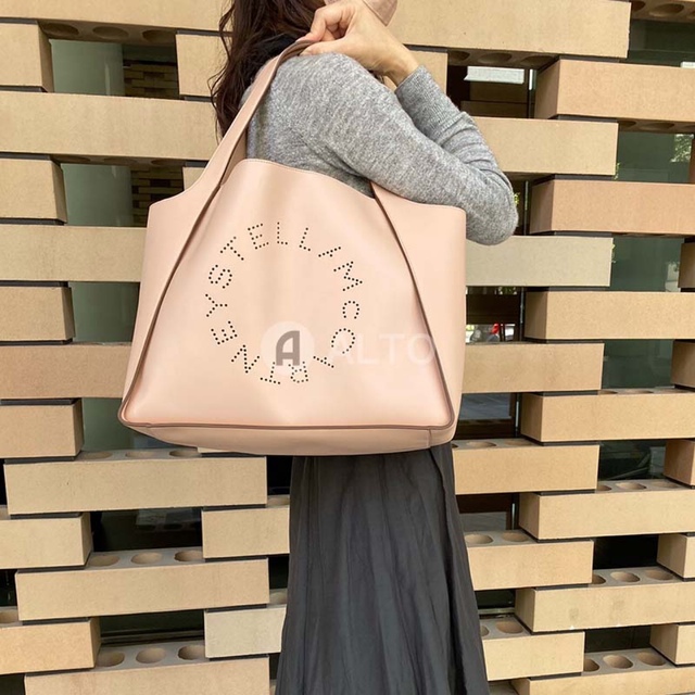 3%OFFクーポン利用でポイント最大8倍相当 美品☆ステラマッカートニー