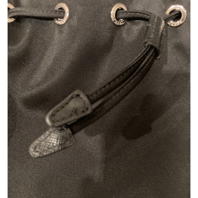 PRADA(プラダ)のPRADA プラダ　ナイロン　巾着　ミニバッグ　ポーチ　ストラップ付 ハンドメイドのファッション小物(バッグ)の商品写真