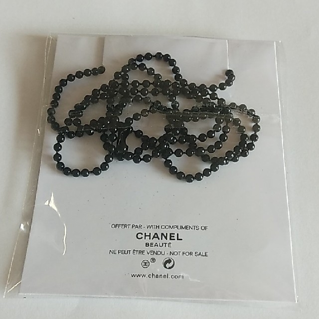 CHANEL(シャネル)の送込 ルージュ チャーム ネックレス シャネル ノベルティ 赤  レディースのアクセサリー(チャーム)の商品写真