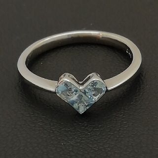 K18WG💙ブルートパーズ0.45ct💙ハートモチーフ💙デザインリング💙(リング(指輪))