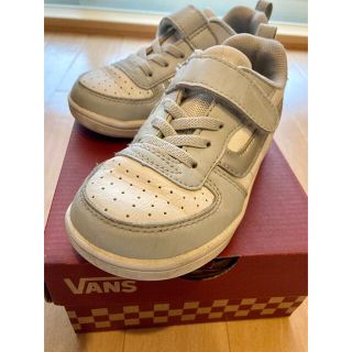 ヴァンズ(VANS)のVANS １７㌢　スニーカー(スニーカー)