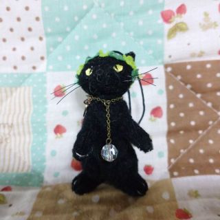 BEAMS💫ボンボンストアー🐱黒猫クローバー🍀ストラップ(キーホルダー)