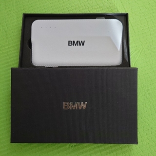 ビーエムダブリュー(BMW)のALU様専用　BMW　モバイルチャージャー　4000(バッテリー/充電器)