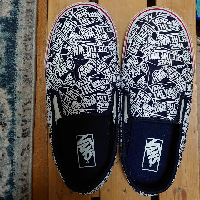 VANS(ヴァンズ)のＶＡＮＳ  キルト　シューズ　27cm メンズの靴/シューズ(スリッポン/モカシン)の商品写真