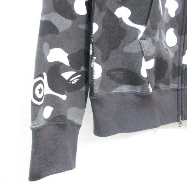 A BATHING APE(アベイシングエイプ)のアベイシングエイプ A BATHING APE シャークパーカー 蓄光 灰 L メンズのトップス(パーカー)の商品写真