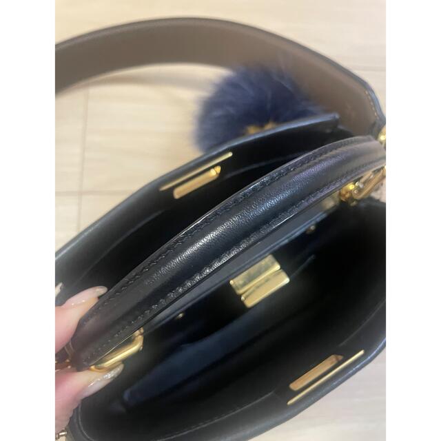 2022人気 FENDI - FENDIミニピーカブー★ファー、ストラップ付きの通販 by キャンチョコ9361's shop|フェンディならラクマ 2022人気