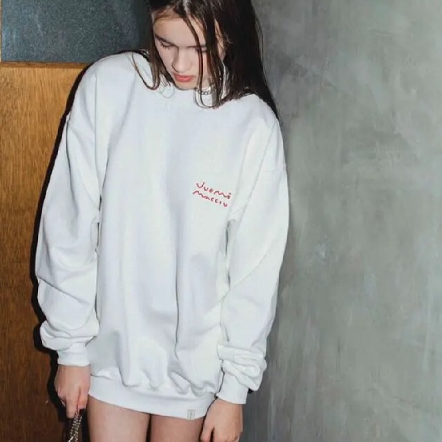 juemi ジュエミ MACCIU TYPO SWEAT | escritoraggoulart.com.br