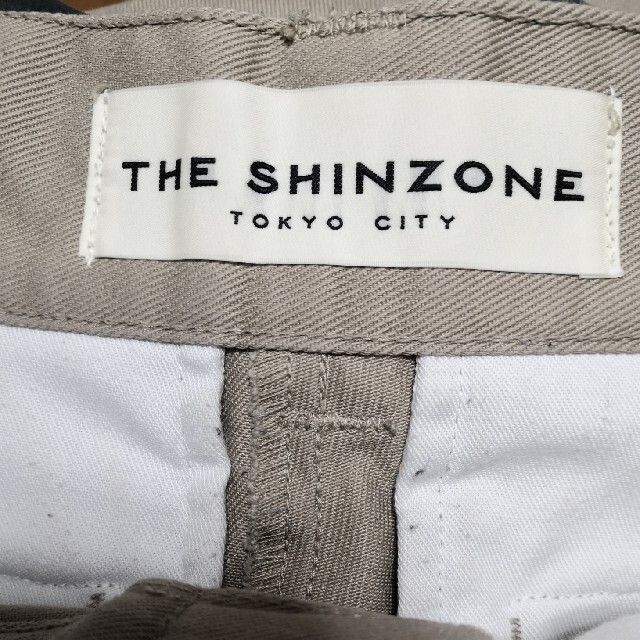 Shinzone   Shinzone センタープレススケーターパンツ AMSPAの通販