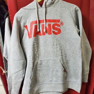 ヴァンズ(VANS)のVANS パーカー　厚め(パーカー)