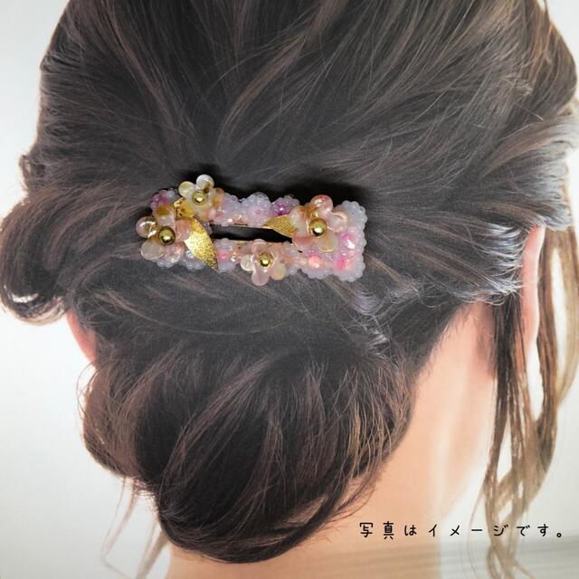 レジン　桜-Sakura- ヘアクリップ ハンドメイドのアクセサリー(ヘアアクセサリー)の商品写真