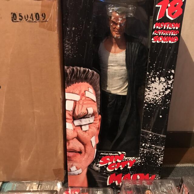 NECA 映画シンシティ フィギュア24体セット 特価キャンペーン