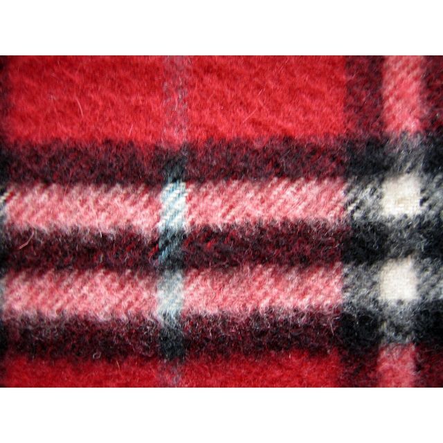 BURBERRY(バーバリー)のBURBERRY バーバリー カシミヤ100％　チェック柄マフラー 赤/レッド レディースのファッション小物(マフラー/ショール)の商品写真