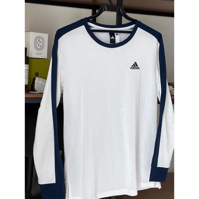 adidas(アディダス)のadidas アディダス ロンT レディースのトップス(Tシャツ(長袖/七分))の商品写真