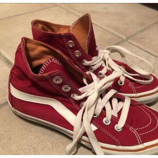 ヴァンズ(VANS)のVans  Hi cut  RED24.5センチ(スニーカー)