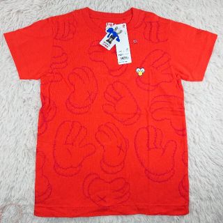 ユニクロ(UNIQLO)の未使用下げ札付 ユニクロ UT KAWS カウズ Tシャツ キッズ 150 ②(Tシャツ/カットソー)