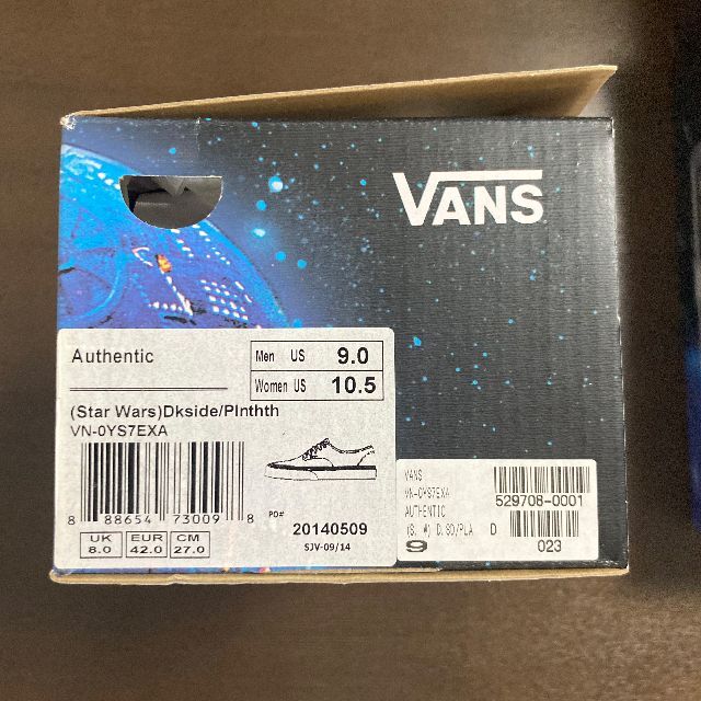 VANS(ヴァンズ)の【新品未使用】Star Wars VANS AUTHENTIC 27.0cm メンズの靴/シューズ(スニーカー)の商品写真