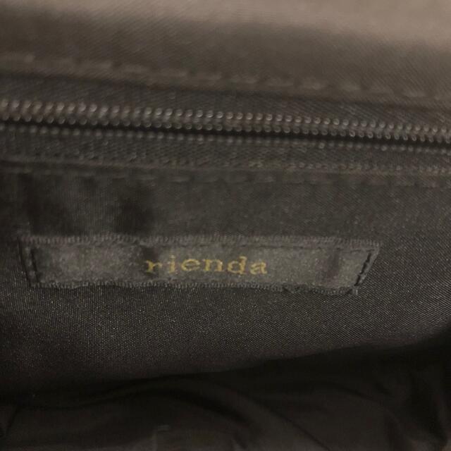 rienda(リエンダ)の【新品未使用タグ付き】rienda  バッグ ファーバック スタッズ ホワイト  レディースのバッグ(ショルダーバッグ)の商品写真
