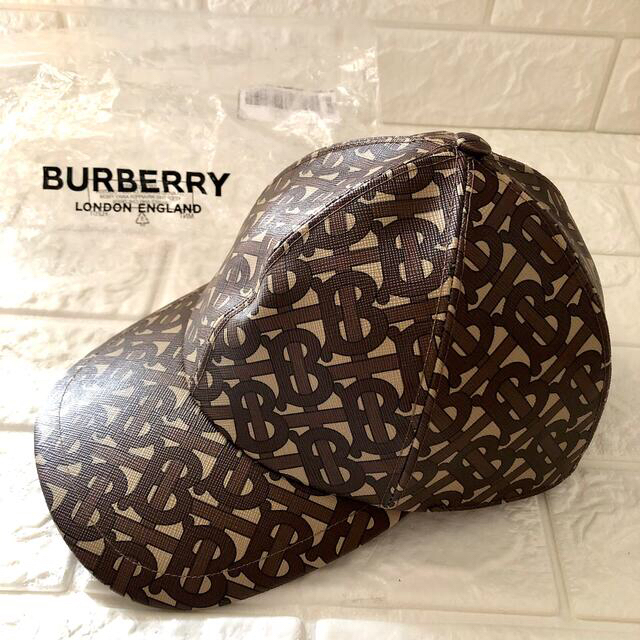 BURBERRY(バーバリー)の【さっちゃん様専用】バーバリー TB モノグラム ベースボールキャップ Mサイズ レディースの帽子(キャップ)の商品写真