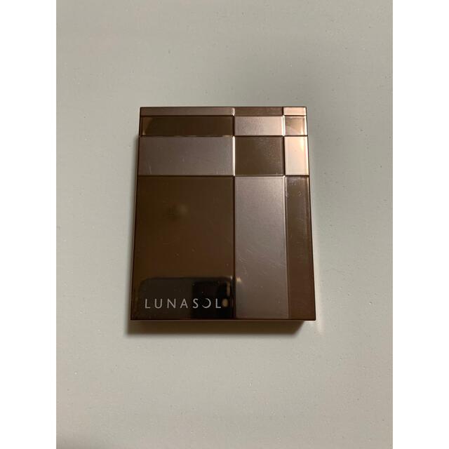 LUNASOL(ルナソル)のルナソルアイシャドウ　ニュアンスシェイドアイズ01RomanticScene コスメ/美容のベースメイク/化粧品(アイシャドウ)の商品写真