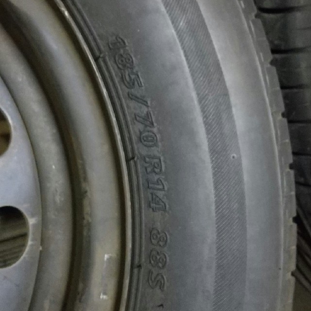 タイヤホイールセット 185/70R14 日産ノートE12純正 1