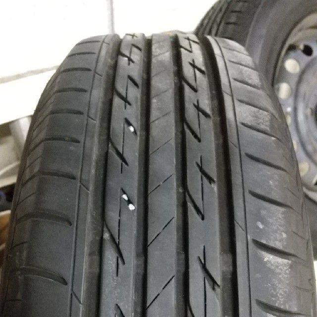 タイヤホイールセット 185/70R14 日産ノートE12純正 5