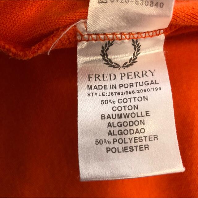 FRED PERRY(フレッドペリー)のフレッドペリー　FRED PERRY ジャージ　トラックジャケット　オレンジ レディースのトップス(その他)の商品写真