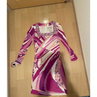 エミリオプッチ(EMILIO PUCCI)のDAIANA様専用エミリオプッチ　総柄ワンピース(ひざ丈ワンピース)