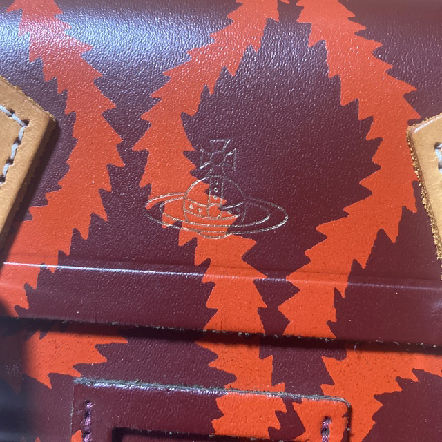 スクイグル柄 ショルダーバッグ vivienne westwood スクイグル柄 ショルダーバッグ vivienne westwood