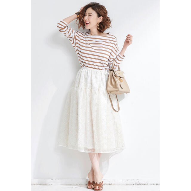 【正規品質保証】 OBLI - OBLI チュールミディスカート/ホワイト　美品 ひざ丈スカート