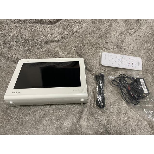 東芝(トウシバ)のTOSHIBA REGZA 10WP1 レグザポータブルテレビ スマホ/家電/カメラのテレビ/映像機器(テレビ)の商品写真