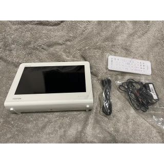 トウシバ(東芝)のTOSHIBA REGZA 10WP1 レグザポータブルテレビ(テレビ)