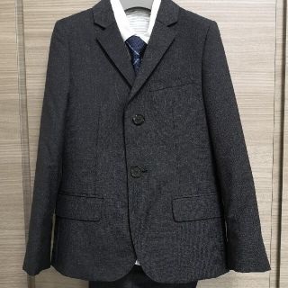 バーバリー(BURBERRY)の美品！バーバリーのスーツセット　120～128☆キッズ入学式卒園式(ドレス/フォーマル)