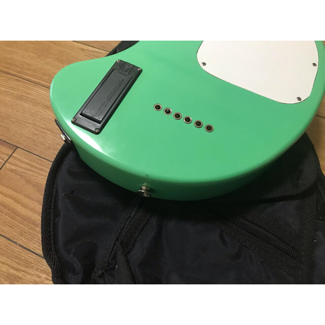 Fernandes(フェルナンデス)のZO-3ペパーミントグリーン ケース付き 楽器のギター(エレキギター)の商品写真