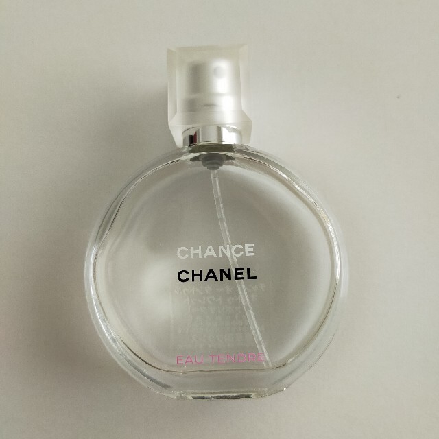 CHANEL(シャネル)のシャネル　チャンスの空き瓶 インテリア/住まい/日用品のキッチン/食器(容器)の商品写真