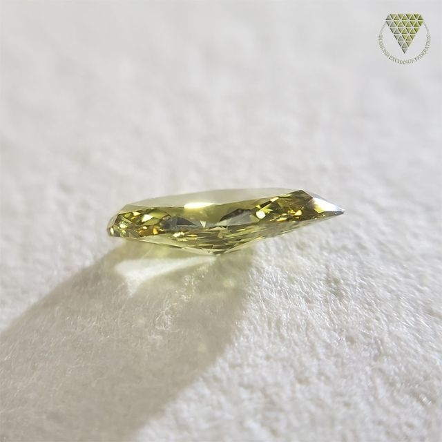 0.21 ct F.D.GRE.YELLOW GIA 天然 イエロー ダイヤ 1